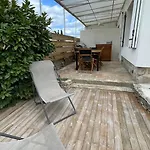 Le 8 - Maison - Jardin - Bbq - Mortes